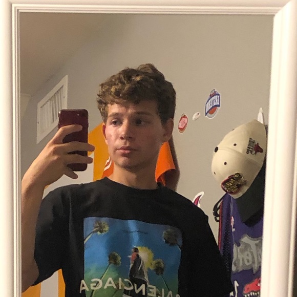 Meet your Posher, Ben - Picture 1 of 1